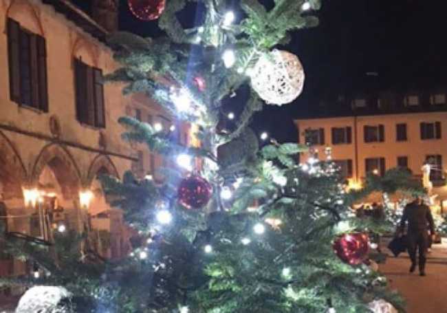 Arona Natale