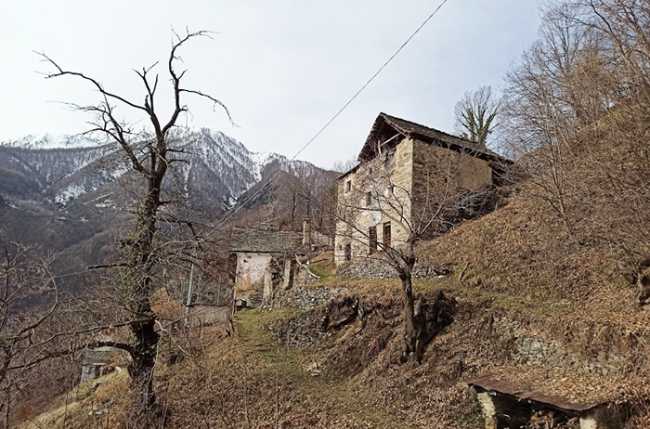 baita val bognanco autunno fabbri