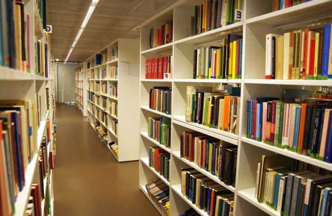 biblioteca