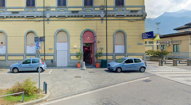 buffet stazione esterno