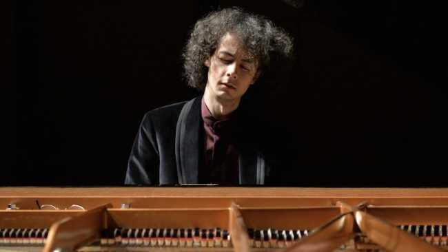 can cakmur pianista