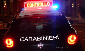 cc 2020 notte auto scritta controllo