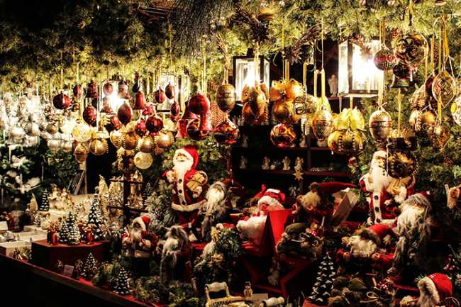 christmas market 540918 1280