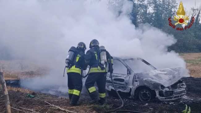incendio auto borgo tic ago 24