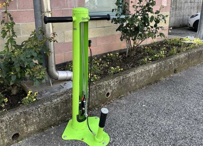 pombia bike repair e charge