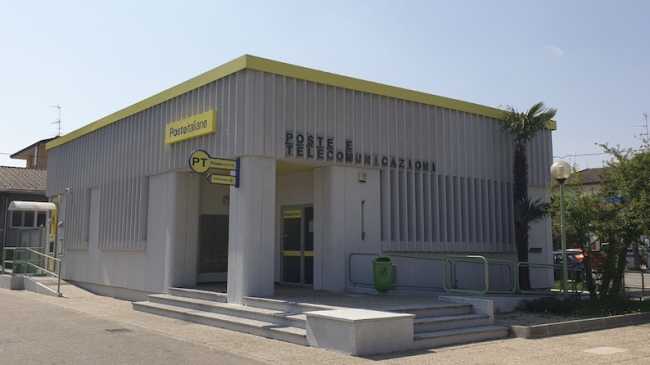 varallo pombia ufficio postale