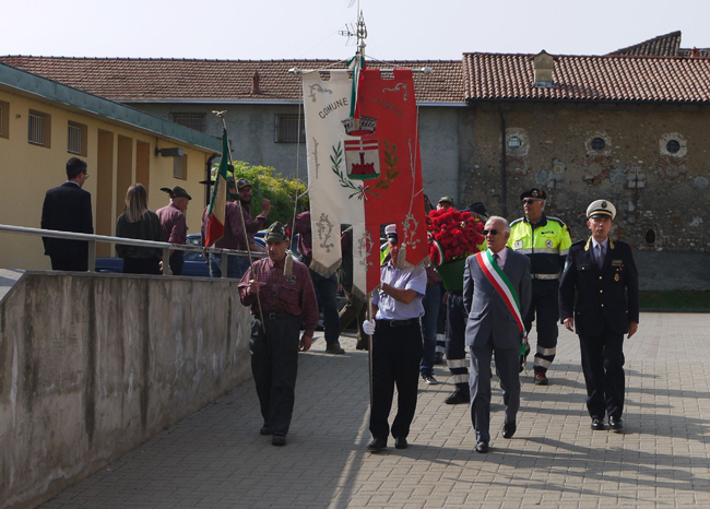 pombia 25 apr