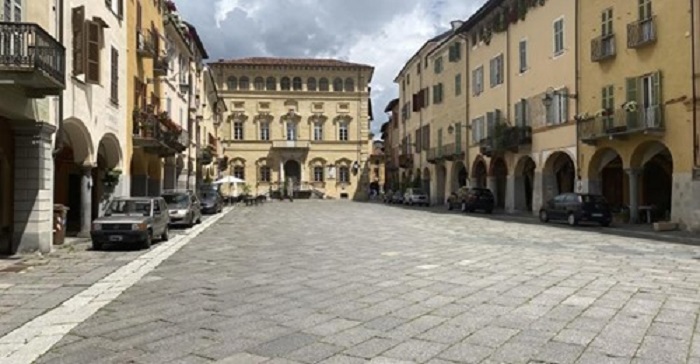La notte romantica dei borghi più belli d'Italia al Piazzo