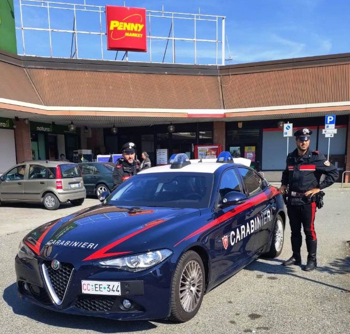 Furto da 1000 euro in farmacia