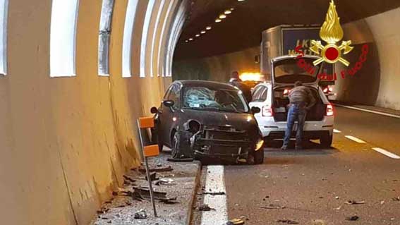 incidente galleria a26