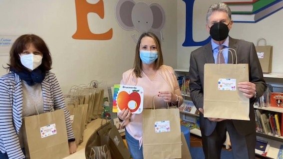 arona nati x leggere