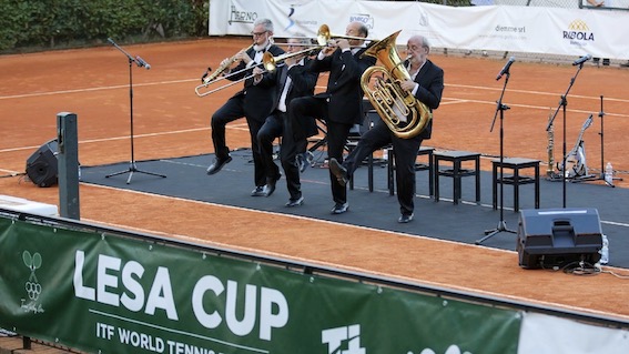 banda osiris lesa cup foto