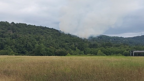 incendio oleggio castello