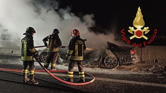 incendio autostrada 2