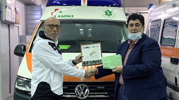 pisano consegna targa